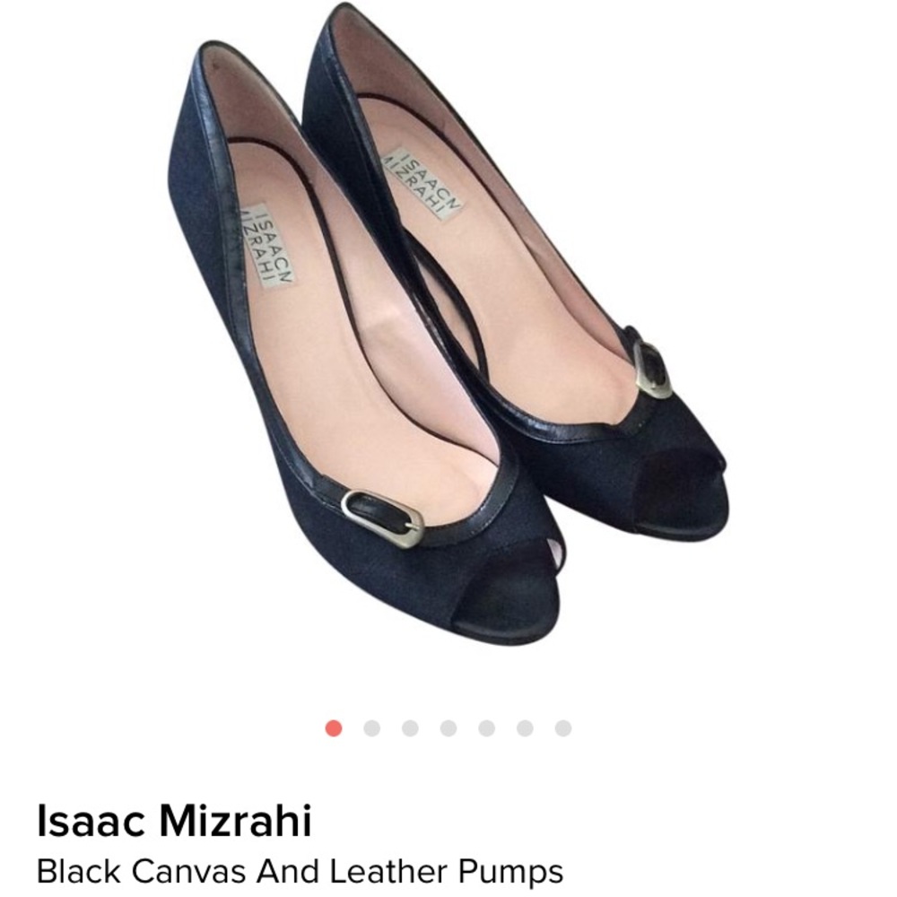 Worn once Isaac Mizrahi Canvas and Leather Peephole Pumps